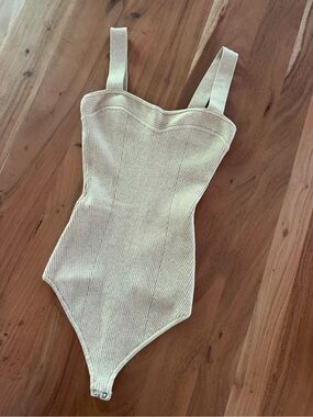 Abercrombie & Fitch bodysuit